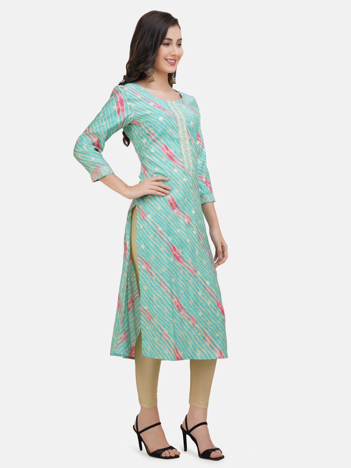 Women's Green Striped Gold Toned Embroidered Straight Kurta