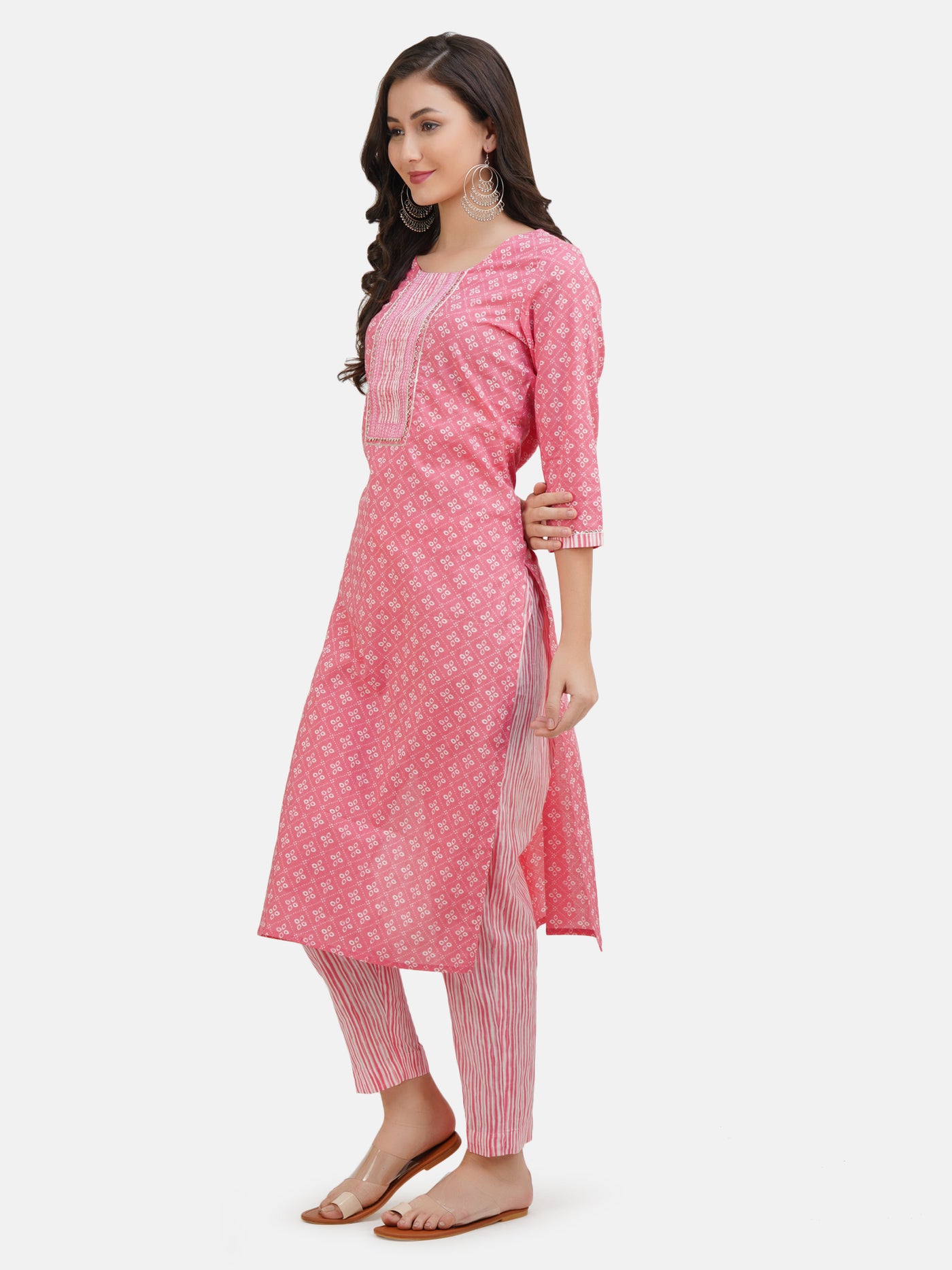 Women's Pink Cotton Ethnic Motifs Printed Kurta and Pant set with Gota Work