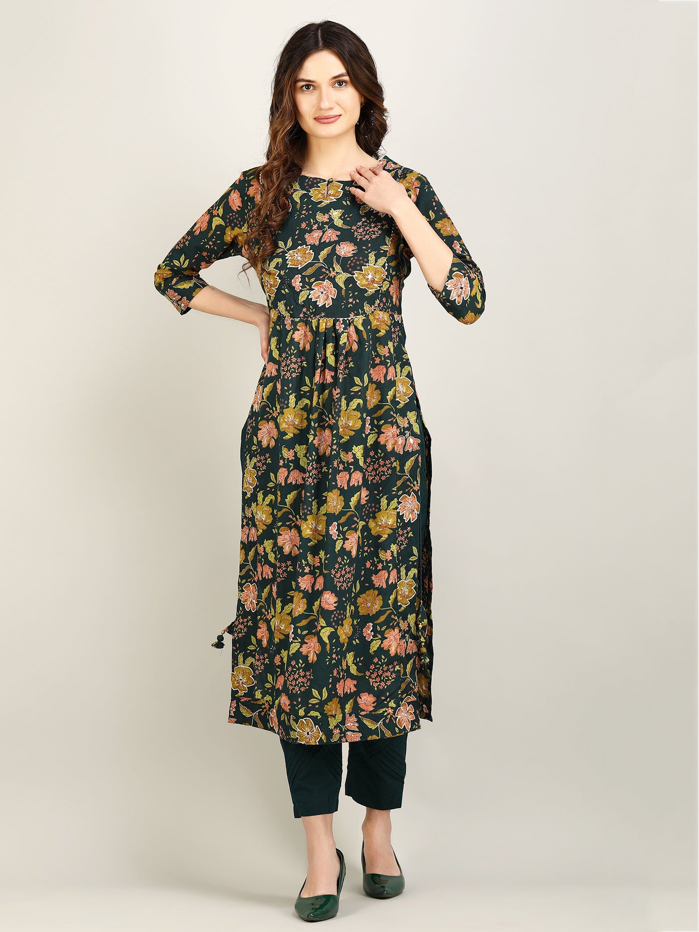 Women's Green Embroidered Floral Printed Cotton Long Slit Kurta & Trouser with Side Tie - Ups