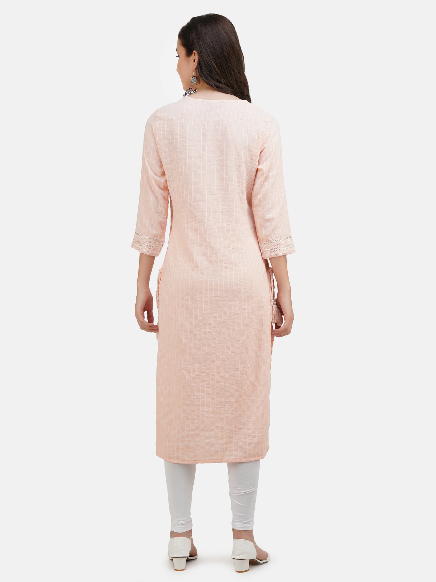 Women's Peach Kurta With Thread Work